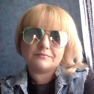 Девушки в Таганроге: Алена, 35 - ищет парня из Таганрога
