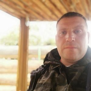 Парни в Гатчине: Павел, 38 - ищет девушку из Гатчины
