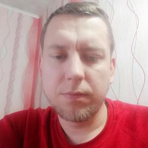 Дмитрий, 36 лет, Лагань