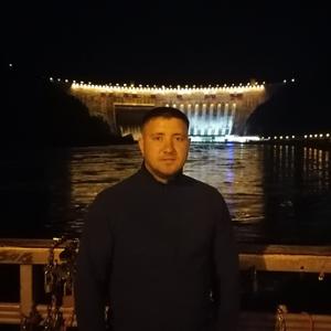Виктор, 32 года, Сосновоборск