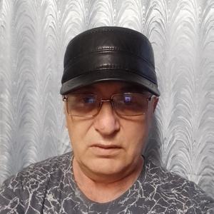 Виктор, 59 лет, Киров