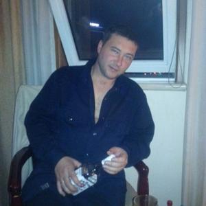 Парни в Петропавловске-Камчатском: Андрей, 47 - ищет девушку из Петропавловска-Камчатского