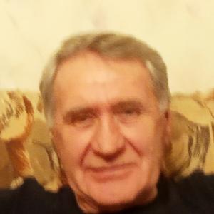 Виктор, 69 лет, Омск