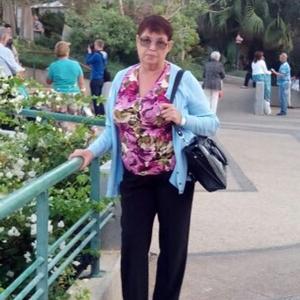 Девушки в Санкт-Петербурге: Елена, 74 - ищет парня из Санкт-Петербурга