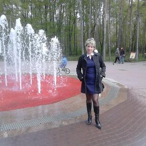 Девушки в Липецке: Людмила, 51 - ищет парня из Липецка