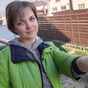 Девушки в Омске: Мария Герсенко, 39 - ищет парня из Омска