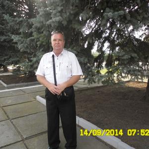 Александр, 70 лет, Волгоград