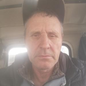Олег, 61 год, Нижневартовск