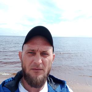 Иван, 35 лет, Волхов