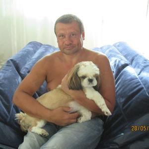 Миша, 57 лет, Саратов