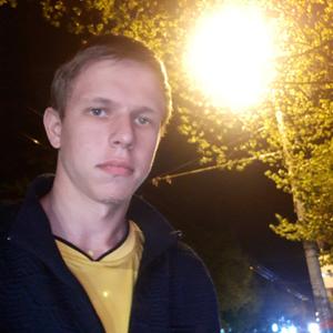Влад Чиликов, 25 лет, Радужный