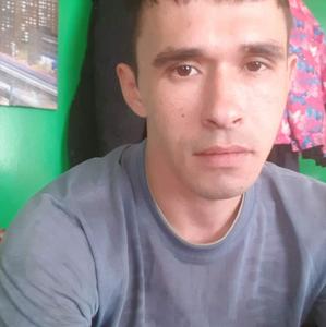 Анатолий, 26 лет, Белогорск