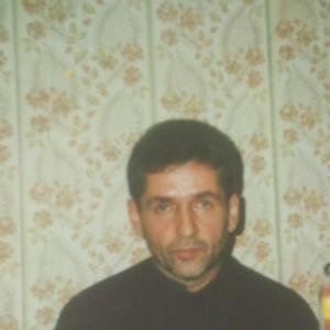 Константин, 68 лет, Южно-Сахалинск