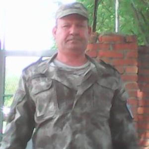 Виктор, 53 года, Новокубанск