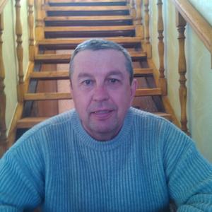 Валерий, 62 года, Волжский