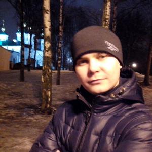 Парни в Череповце: Dmitriy, 36 - ищет девушку из Череповца