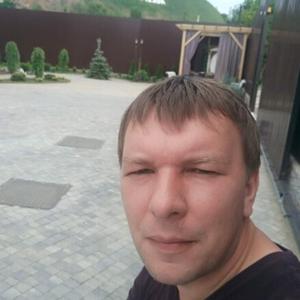 Парни в Химках: Иван, 40 - ищет девушку из Химок