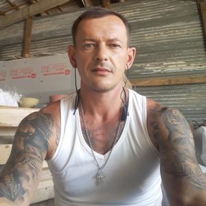 Парни в Лабинске: Сергей Ремесленников, 45 - ищет девушку из Лабинска