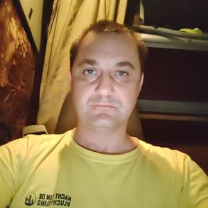 Парни в Кирсе: Игорь, 36 - ищет девушку из Кирса