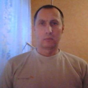 Юрий, 56 лет, Архангельск