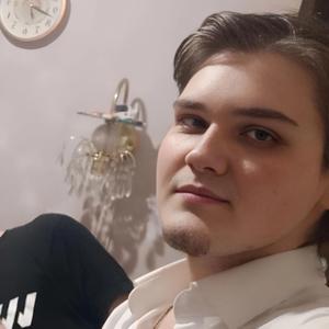 Парни в Сыктывкаре: Данил, 20 - ищет девушку из Сыктывкара
