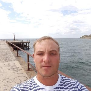 Сергей, 33 года, Усть-Лабинск