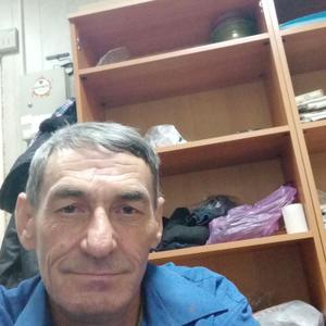 Виктор, 51 год, Камышин