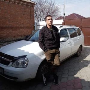 Парни в Батайске: Александр, 40 - ищет девушку из Батайска