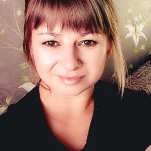 Девушки в Челябинске: Людмила, 34 - ищет парня из Челябинска