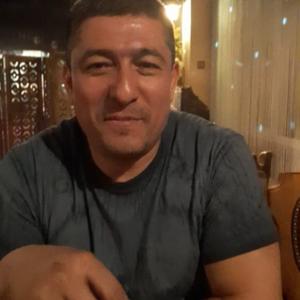 Рустам, 46 лет, Уфа