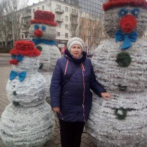 Девушки в Донецке: Наталья Киселева, 63 - ищет парня из Донецка