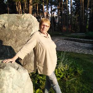 Девушки в Бердске: Валентина, 71 - ищет парня из Бердска