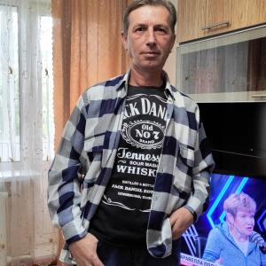 Парни в Омске: Юрий, 51 - ищет девушку из Омска