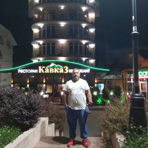 Парни в Скопине: Деян, 39 - ищет девушку из Скопина