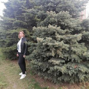 Девушки в Краснодаре (Краснодарский край): Юлия, 40 - ищет парня из Краснодара (Краснодарский край)