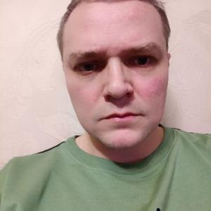 Парни в Мурманске: Антон, 35 - ищет девушку из Мурманска