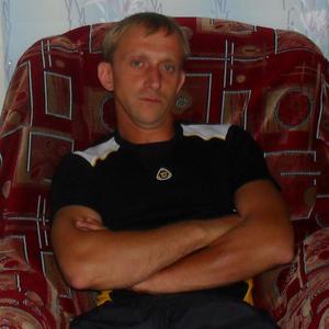 Парни в Сегеже: Владимир, 42 - ищет девушку из Сегежи