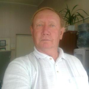 Юрий, 73 года, Калач-на-Дону