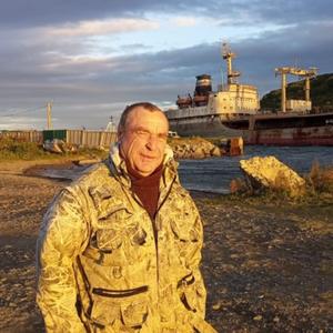 Виктор, 61 год, Партизанск