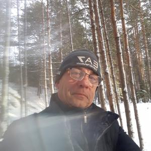 Олег, 52 года, Томск
