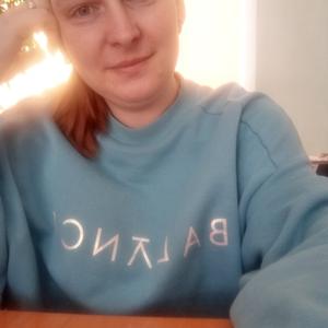 Девушки в Первоуральске: Настя, 31 - ищет парня из Первоуральска