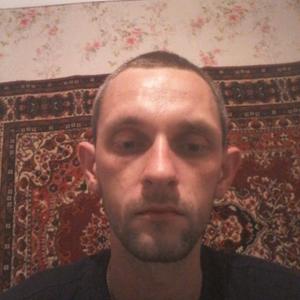 Сергей, 33 года, Харабали