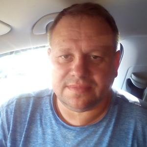 Игорь, 54 года, Озеры