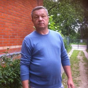 Дмитрий, 59 лет, Климовск