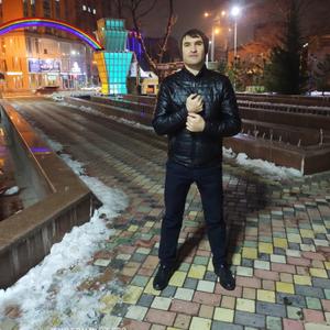Usmon Davlatov, 29 лет, Душанбе