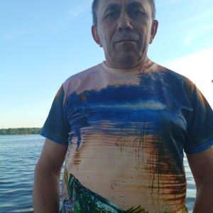 Парни в Череповце: Игорь, 58 - ищет девушку из Череповца