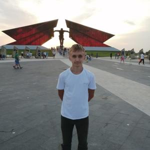 Антон, 21 год, Курск