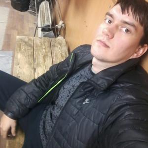 Олег, 28 лет, Абакан
