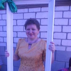 Девушки в Суровикино: Елена, 54 - ищет парня из Суровикино