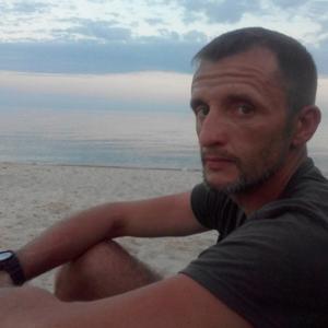 Константин, 45 лет, Донецк